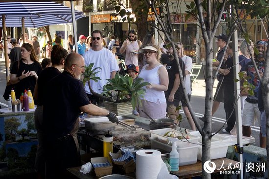 悉尼举行<em>街头</em>派对活动 激发社区经济活力