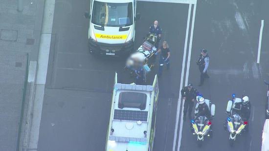 澳<em>警方</em>证实悉尼购物中心持刀伤人事件已致6人死亡