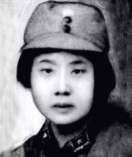 1942年，江苏一女囚被钢丝<em>穿</em>体牵行游街，后被枪毙，她是谁？