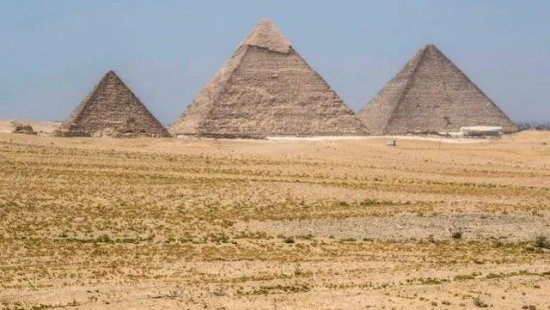 马斯克推特发文称<em>金字塔</em>为外星人建造 埃及专家邀请马斯克来埃及...