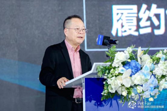 佩蒂股份董事长陈振标发表主题演讲：中国制造业全球化之路