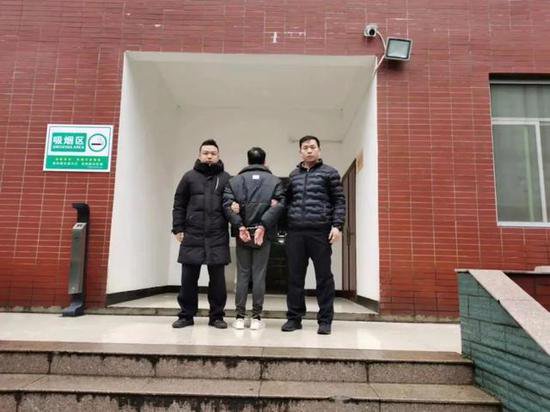 江西青龙帮案最后一名嫌疑人落网，逃亡28年不敢回家、吃不饱、...