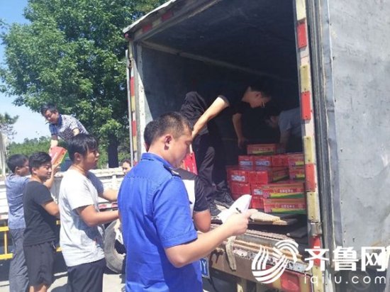 台风“温比亚”侵袭寿光 金锣向灾区捐赠救灾物资