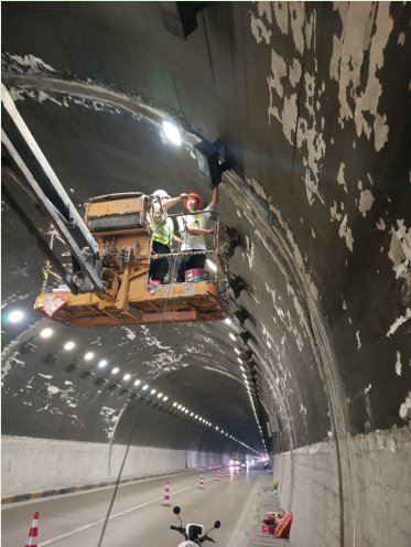 泉州市公路事业发展中心：朋山岭隧道改造完成 让隧道“<em>亮起来</em>”