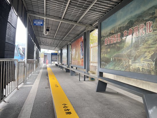 杭州临安“十个一”标准化建设公交站房启用