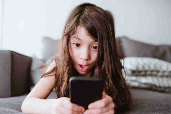 如何管理孩子玩<em>手机看</em>平板？不妨试试这三条建议