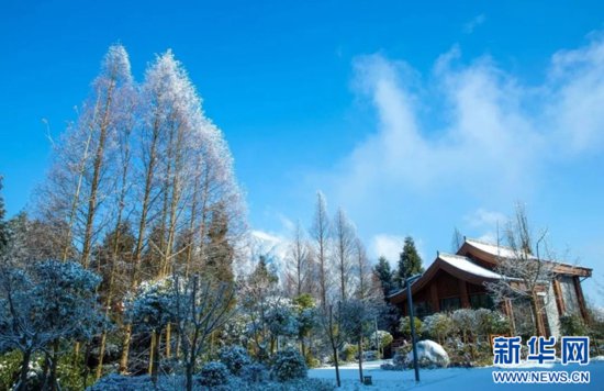 解锁成都的冬日乐趣 2023成都冬季冰雪温泉旅游季正式启动