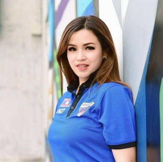 记者：老挝历史首次晋级东南亚U23锦标赛四强，<em>美女老总</em>重奖...