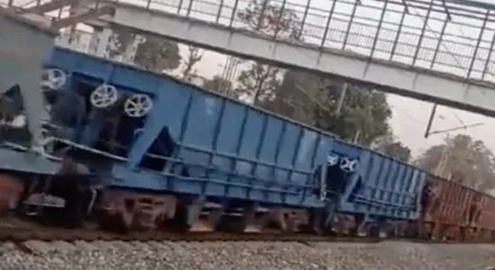 印度一列<em>火车</em>在无人驾驶的情况下行驶69公里