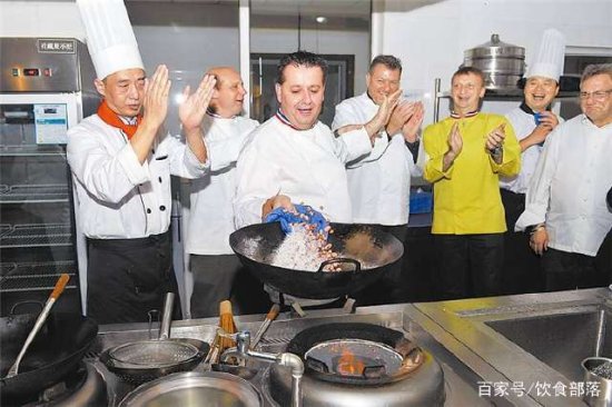 <em>外国人评价</em>中国不可思议的食物烹饪，瞧瞧他们怎么说