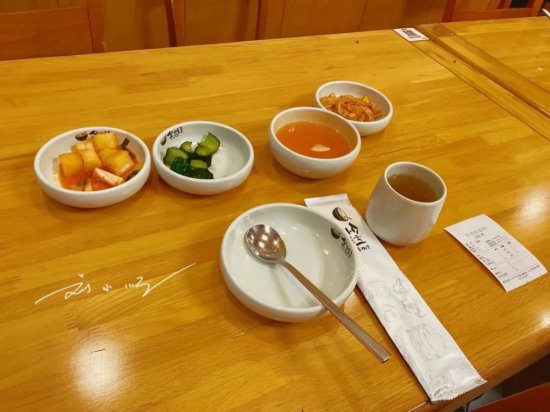 吉林延边最著名的韩式拌饭馆，总店就在延吉，好多游客专门来...