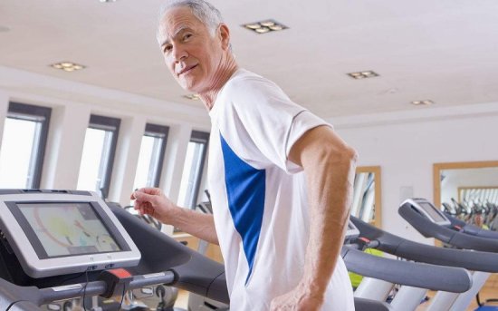 男性50岁后，若还能完成3动作、保持3习惯，说明你拥有长寿体质