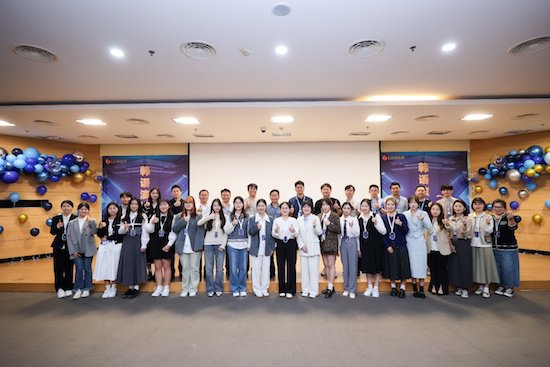 第二届LG新能源杯大学生<em>韩语</em>演讲大赛举办