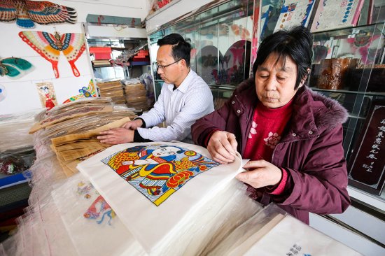 春节年画订单忙：木版年画里的传统年味