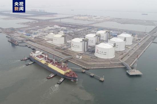 京津冀首个LNG保税仓库投入使用 将进一步带动<em>外贸进出口</em>增量
