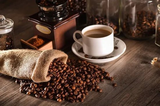 咖啡<em>的主要成分是什么</em> 咖啡的起源与历史