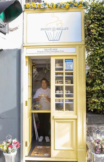 英国最小<em>的面包店</em>最窄地方比法棍面包还窄