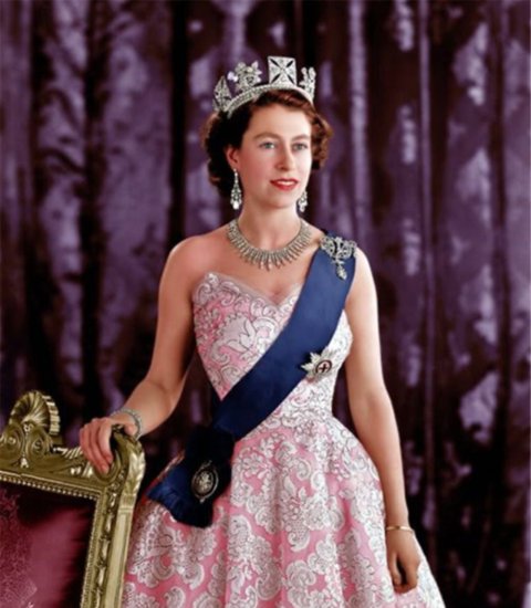 作为<em>世界十大宝藏</em>的第二位：英国王室有多少珠宝？