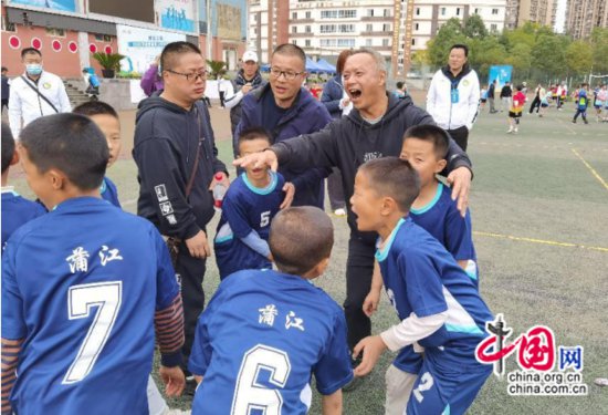 “乡村小学校，排球放光芒” 成都蒲江五星学校榜上有名！