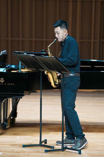 沈音青年教师在哈尔滨音乐学院举行<em>萨克斯</em>独奏音乐会
