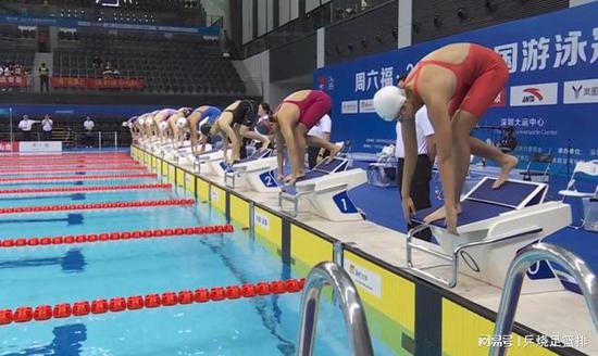 游泳冠军赛第8日：张雨霏预赛达奥运A标，又率队接力晋级