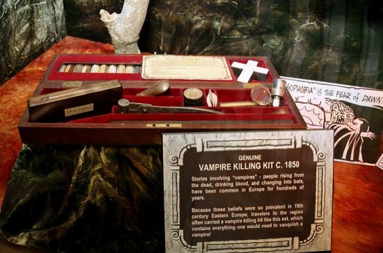 这些证据表明，在中世纪欧洲，数百人遭遇了可怕的“吸血鬼葬礼...