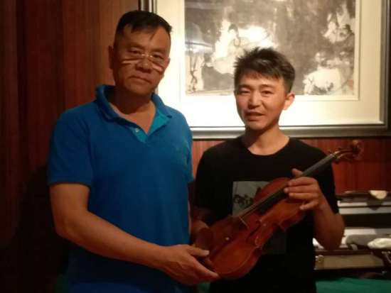 制琴专家王艺寰 做提琴的守护者 让世界倾听最美的声音