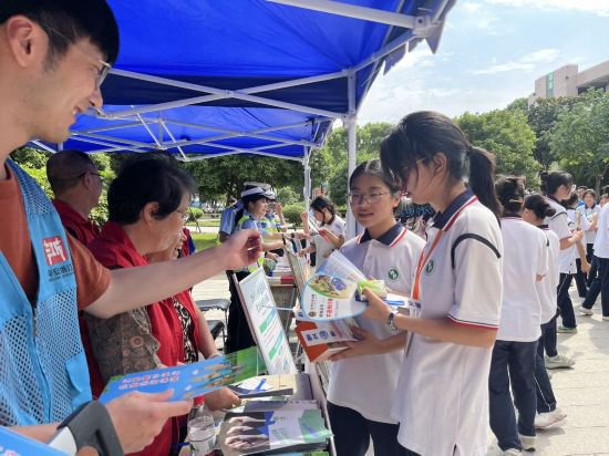 台州路桥：筑牢校园安全防线 护航学子健康成长