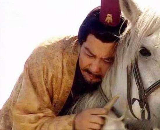 汉地最早的一匹名马，谁骑谁死，就一人活下来，还差点当了皇帝