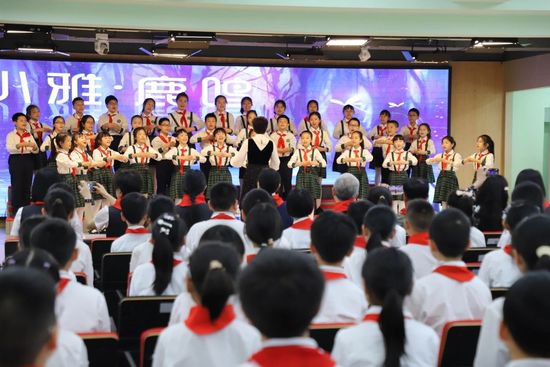 陆军特色医学中心携手九龙坡区歇台子小学开展科普实践活动