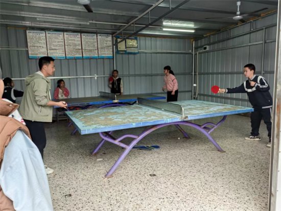 安福县洋溪小学开展乒乓球训练活动