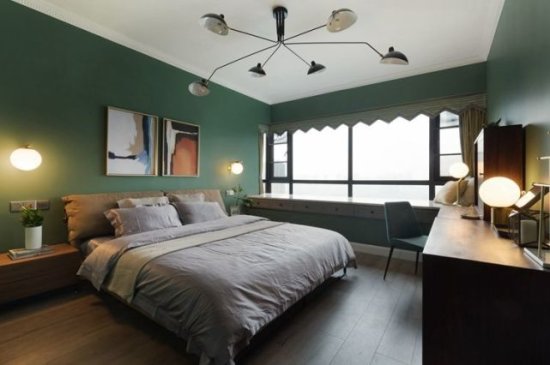 120平现代风<em>三居室</em>，绿色客厅强化收纳空间后的设计感十足
