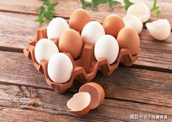 鸡蛋买回家<em>不能</em>放冰箱！储存鸡蛋要<em>怎么做</em>？原来一直都做错了