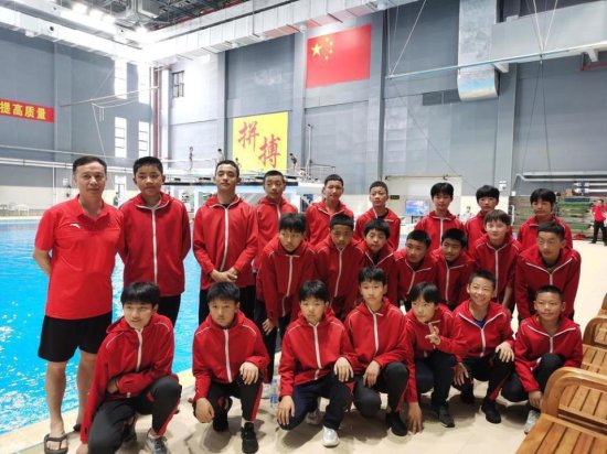 广东体育对口援藏再接再厉，22名藏族小运动员参观二沙“冠军...