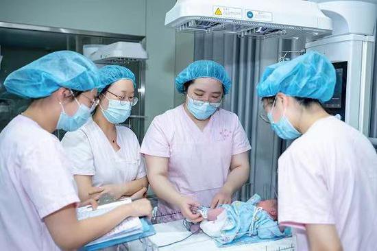 国妇婴联合上海六区婚检机构，为罕见病患儿家庭提供<em>免费</em>基因...
