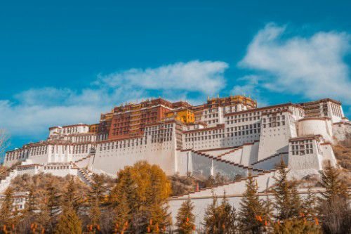 探秘西藏：全世界最“甜蜜”的宫殿，墙是<em>甜的故事</em>也是<em>甜的</em>
