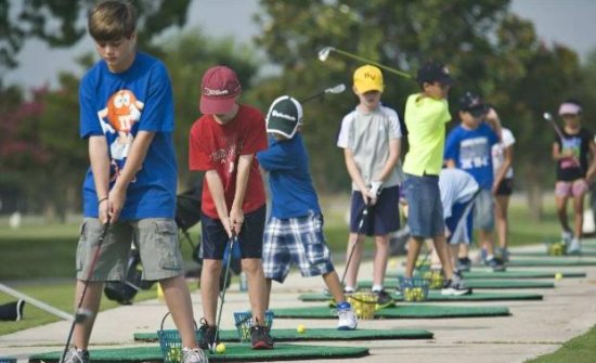 孩子学习高尔夫，<em>多久可以学会</em>，大概需要多少预算