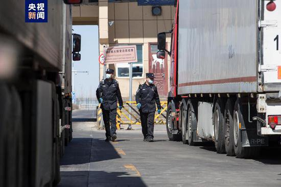 内蒙古二连浩特公路口岸4月1日起实施24小时货运通关