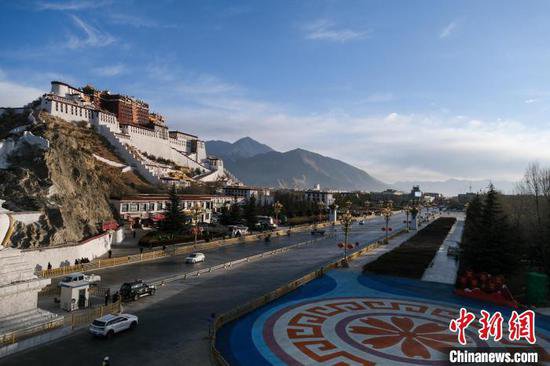 西藏<em>布达拉宫</em>恢复旺季票价