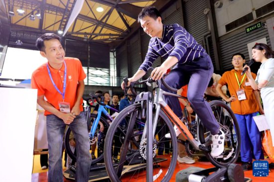 新华全媒+丨2024中国国际自行车展览会开幕