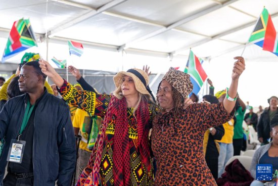 南非庆祝实现民主自由30周年
