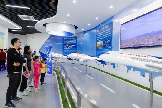 2024科学之夜首秀：上海航宇科普中心专场邀公众逐梦蓝天