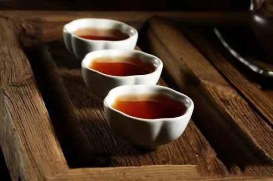 <em>黑茶</em>怎么醒茶<em>比较好</em> 解析<em>黑茶</em>醒茶要素