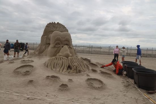 探访美国沙雕艺术节：创意和惊喜不断