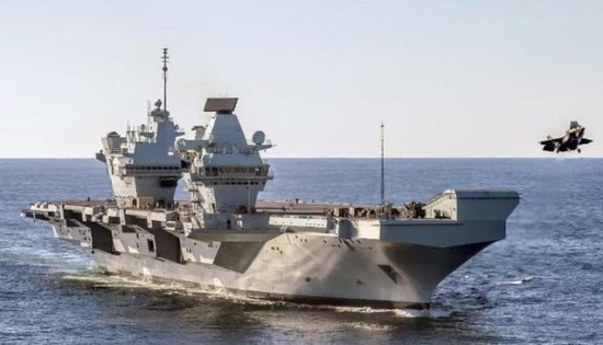<em>英国航母</em>前往挪威沿海向俄“展示力量”，英媒却曝：仅有8架战机