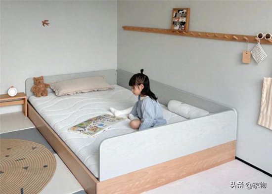 广州宝妈给4岁女儿<em>装修卧室</em>，“地板床”又矮又安全，网友：羡慕