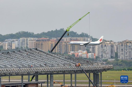 总<em>工程量</em>完成70% 重庆江北国际机场T3B项目建设加速推进