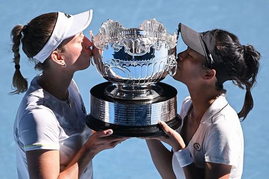 谢淑薇本届澳网拿下双冠，女双世界排名升至第二