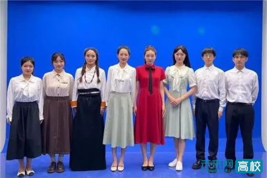 嘉兴学院两学生在浙江省“典润之江”经典诵读竞赛获一等奖