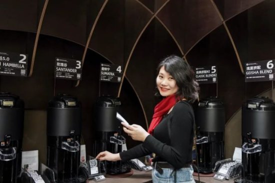 北京新店｜首创“黑白自选“的八平方咖啡，在华贸写字楼“挖了...